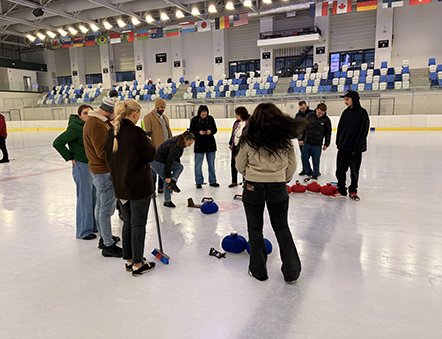 Fun Curling - Polaroid 2