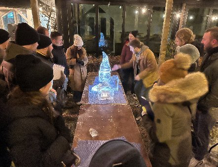 ice-sculpting-bucharest